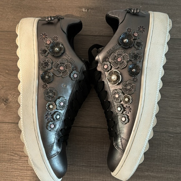 Coach Sneakers - Picture 4 of 11